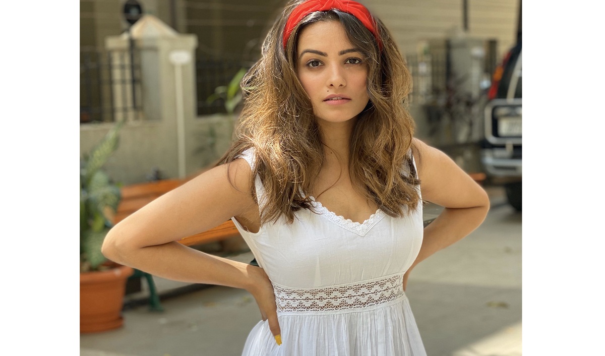 Anita Hassanandani Invests in Vanity Wagon