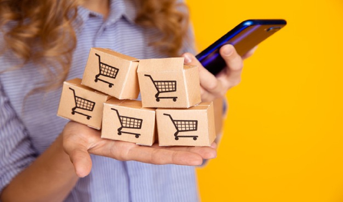 Why Retailers Are Betting Big on D2C Retail Strategy?