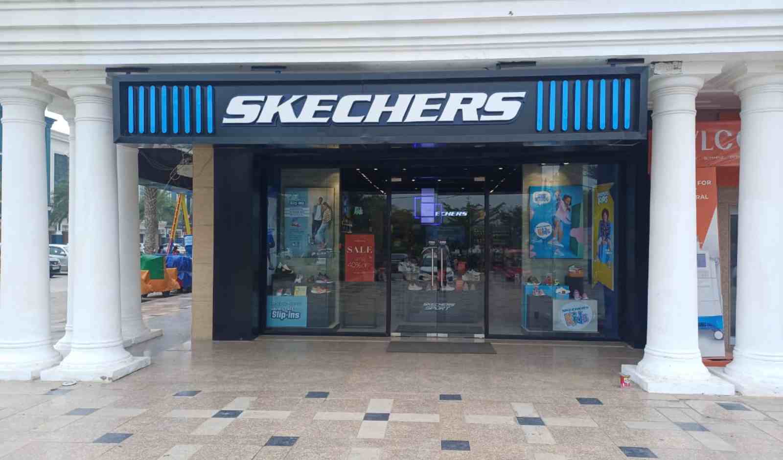 Skechers Expands India Presence with New Store at Omaxe World Street