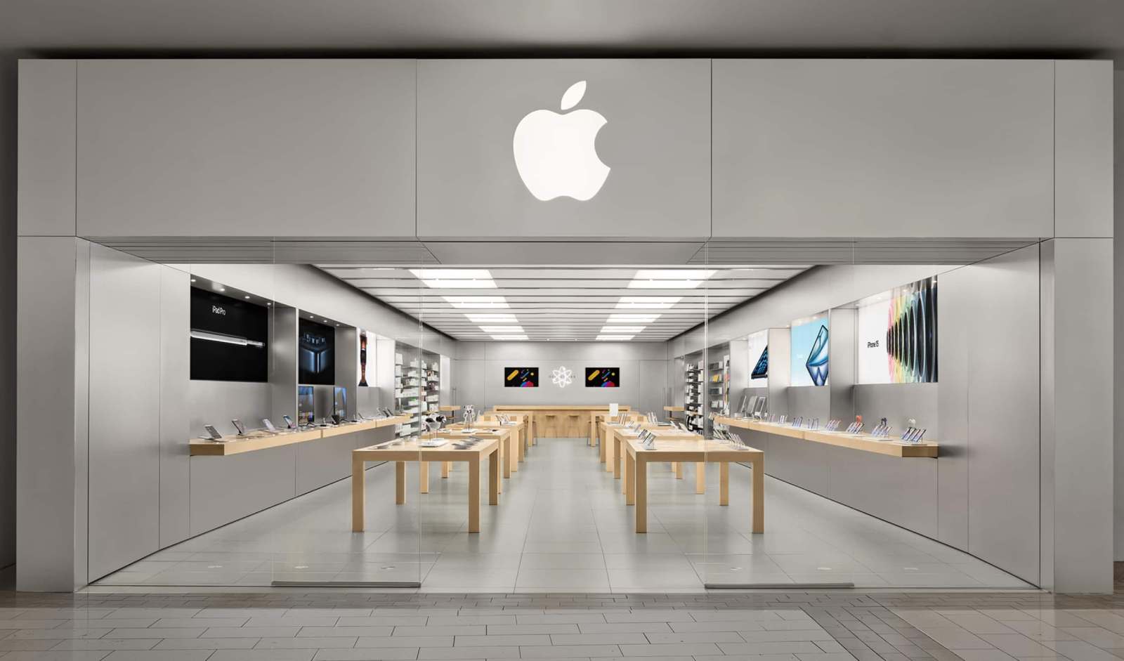 Apple Noida Store To Open On December 11 At DLF Mall Of India