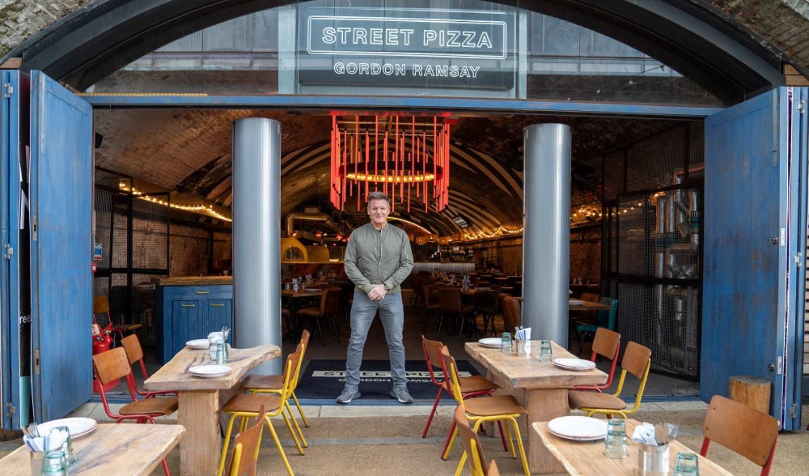 Gordon Ramsay Street Pizza Opens at Mumbai Airport T2