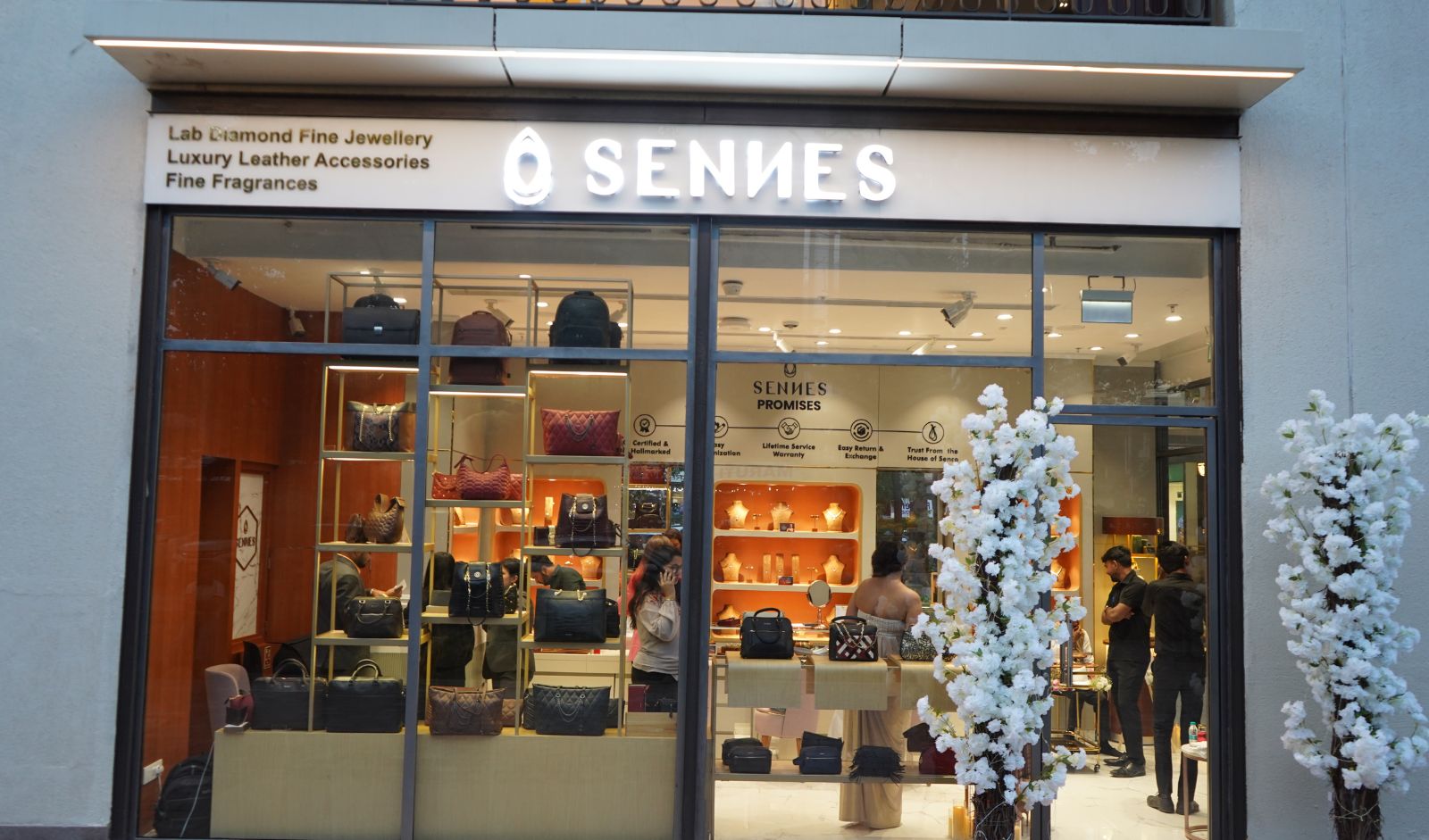 Senco Backed Sennes Launches First Noida Outlet