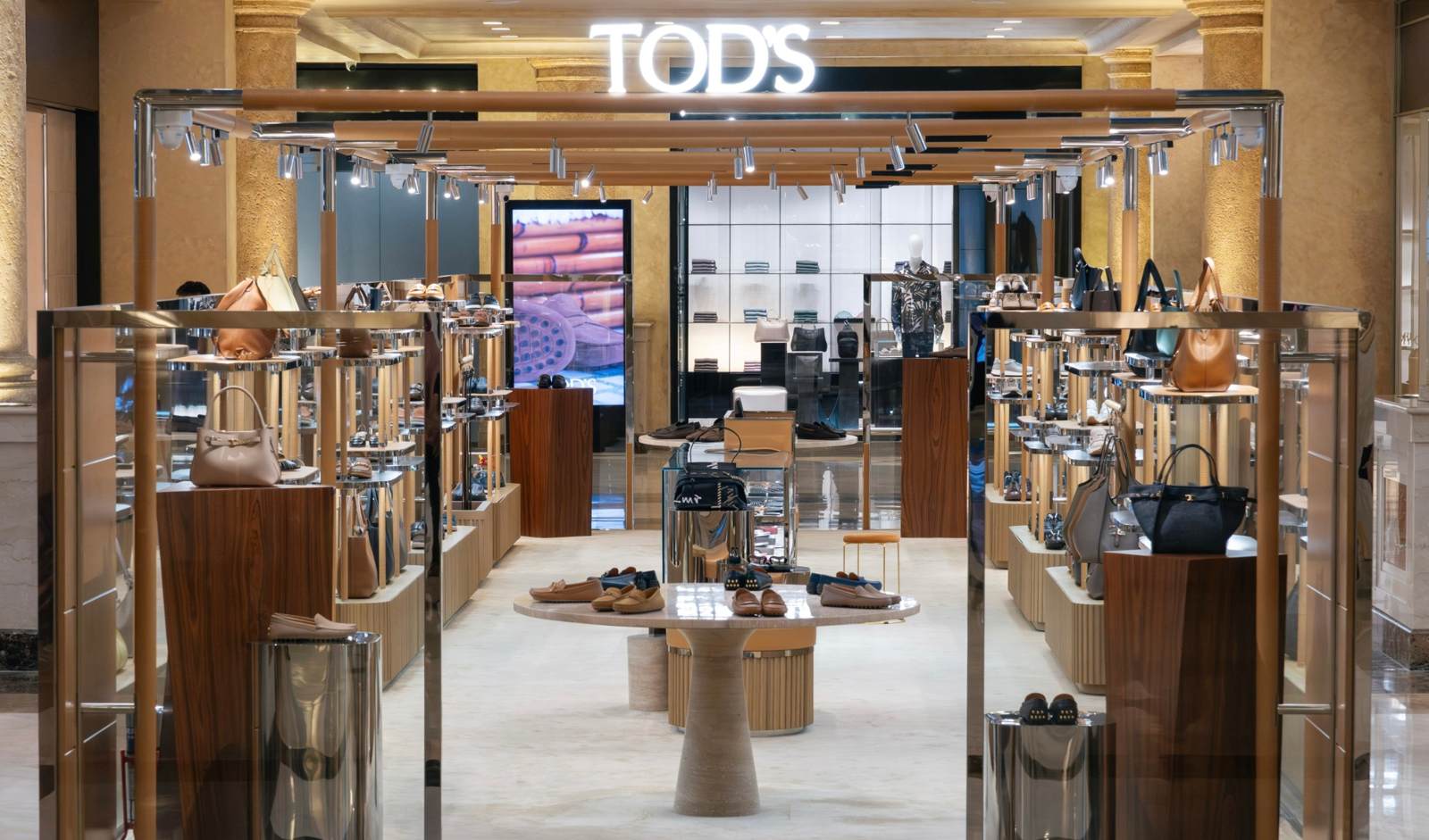 Tod’s Opens Pop-Up Store at UB City in Bengaluru