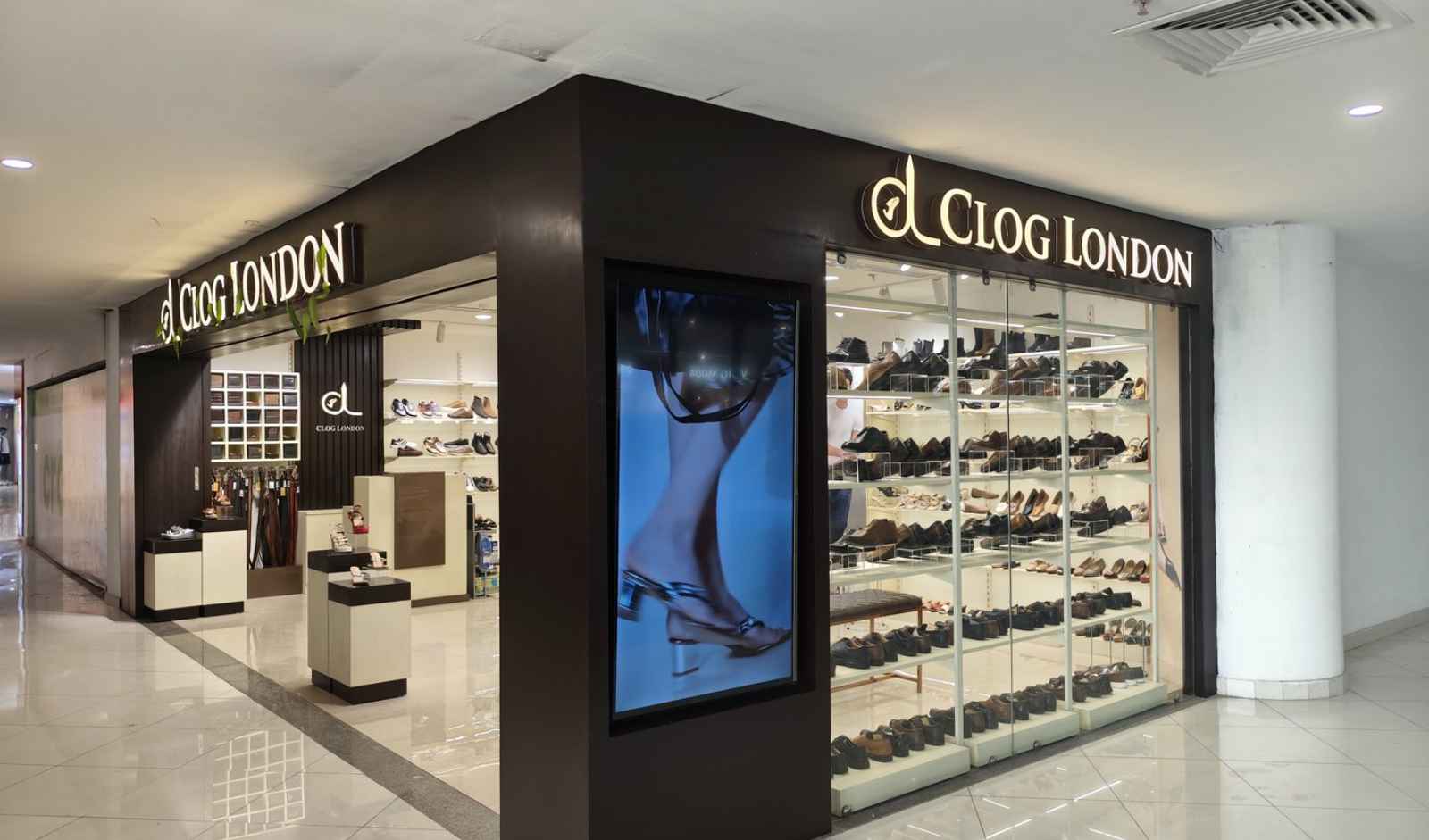 Clog London Opens New Fashion and Footwear Outlet in Bareilly