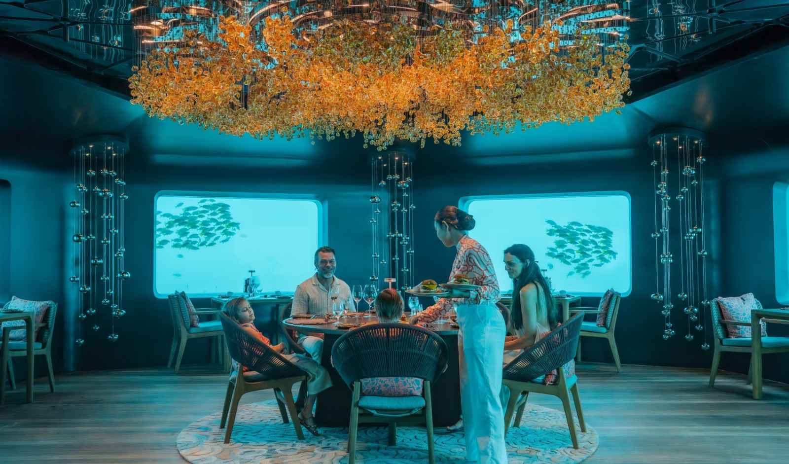 Meyyafushi Maldives Introduces Underwater Dining Experience Bubble