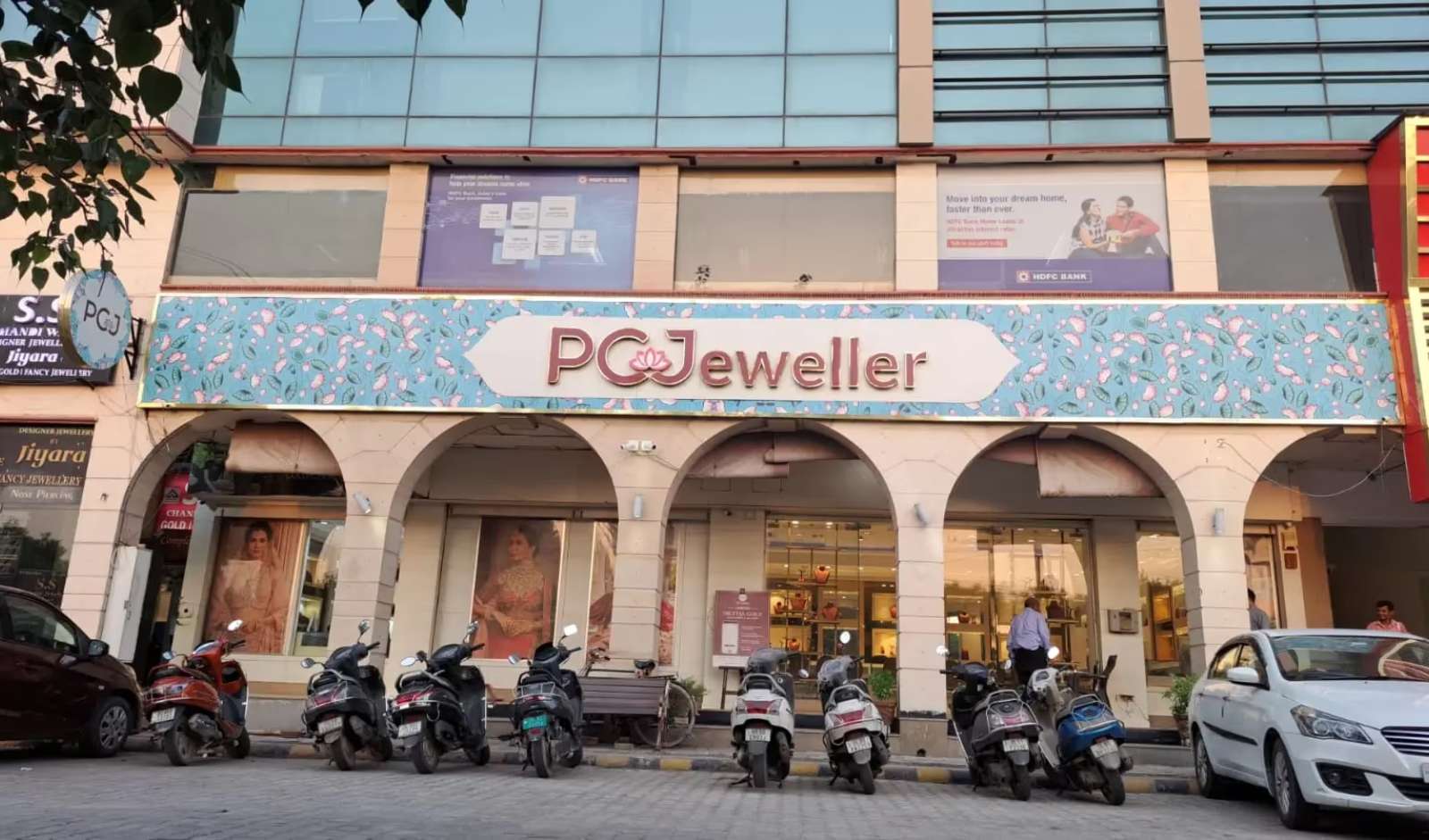 Retail India News: PC Jeweller Reports 61 Pc Rise in Q4 Profit