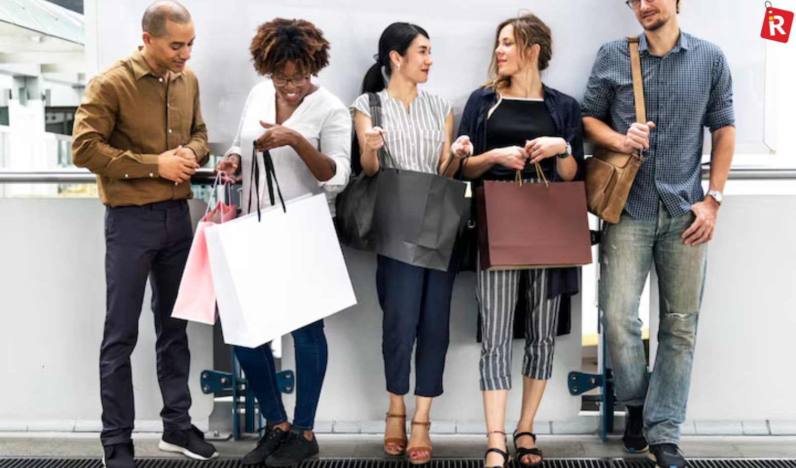  Festive vs Summer Retail Cycles: Which Drives Higher Footfall?