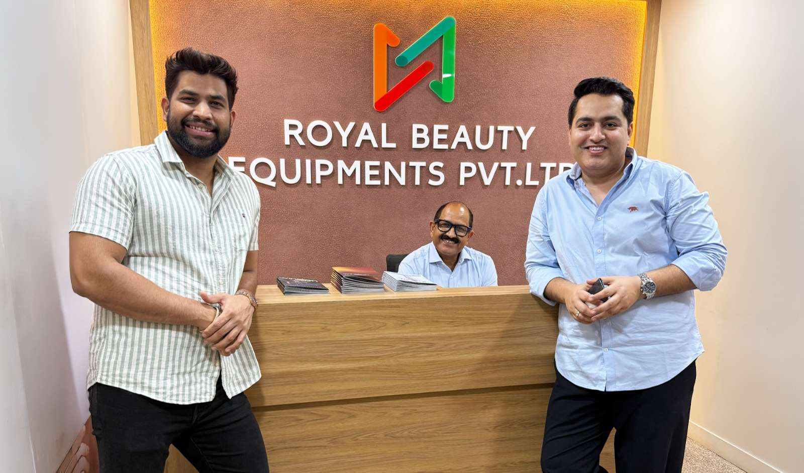 Winston Enters Offline Retail and Salon Market with Royal Beauty Partnership