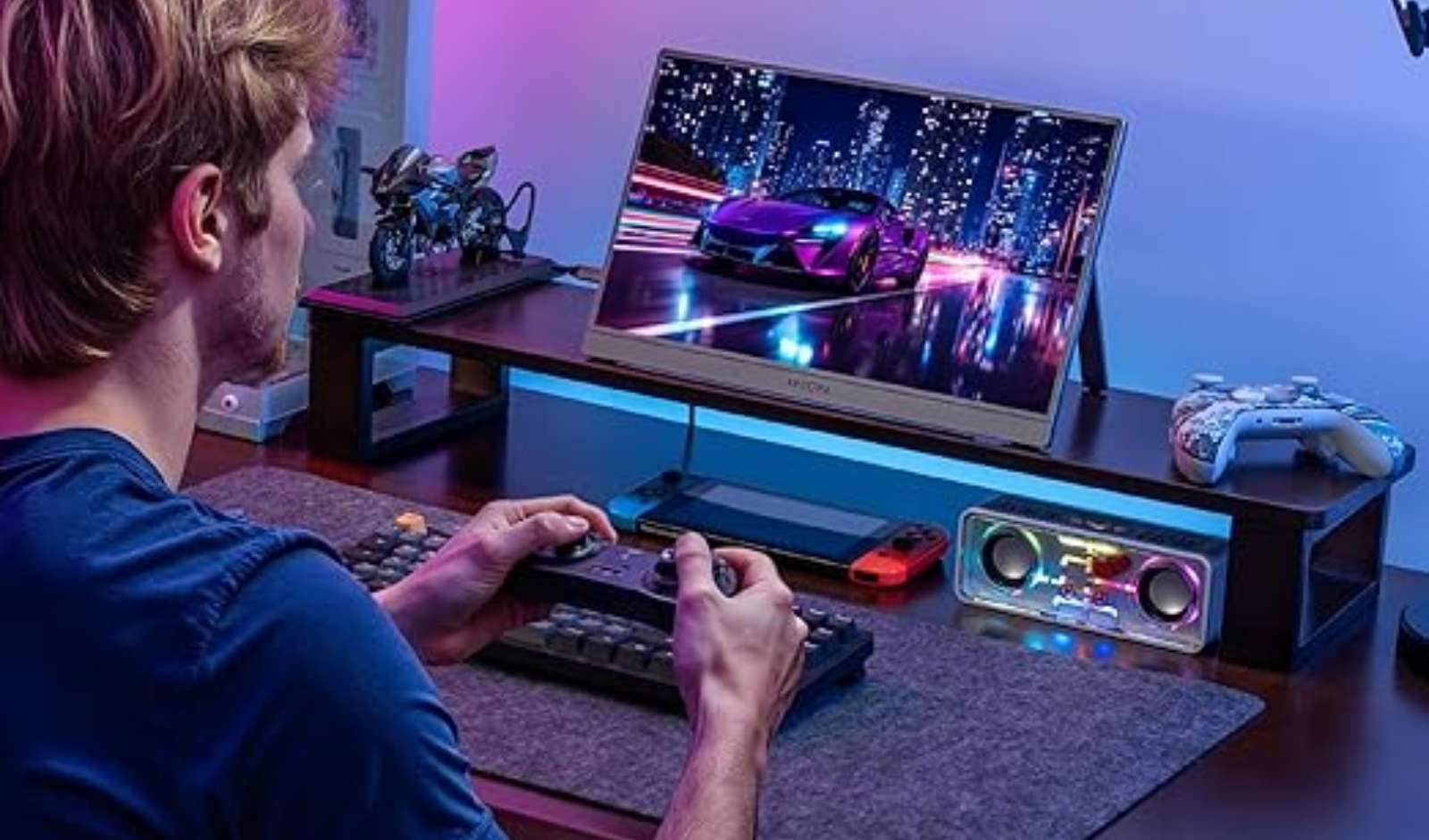 Retail India News: XElectron Adds Portable Gaming Display to Portfolio