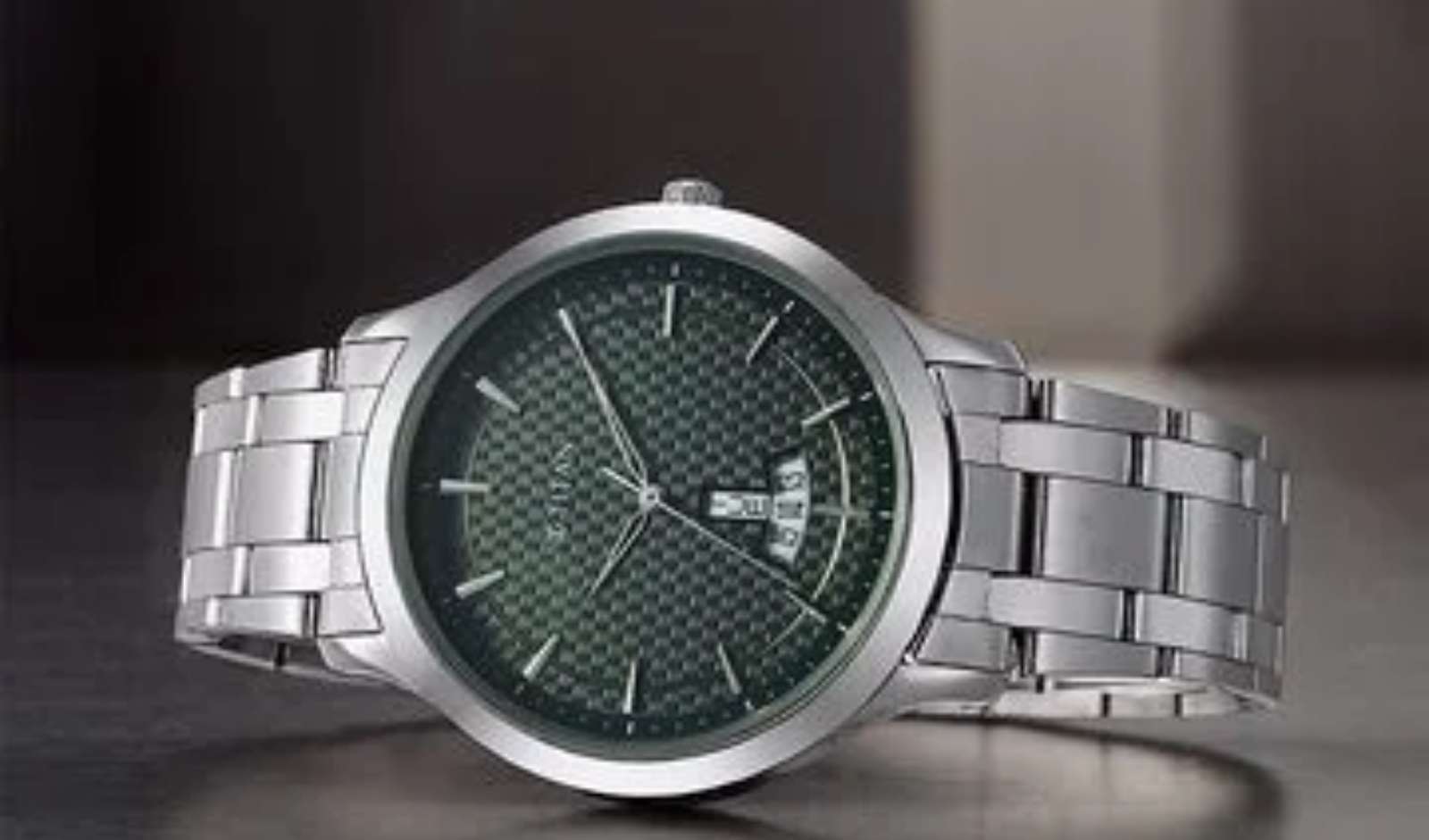 Titan Targets Higher Revenue from Premium Watches Above Rs 25,000
