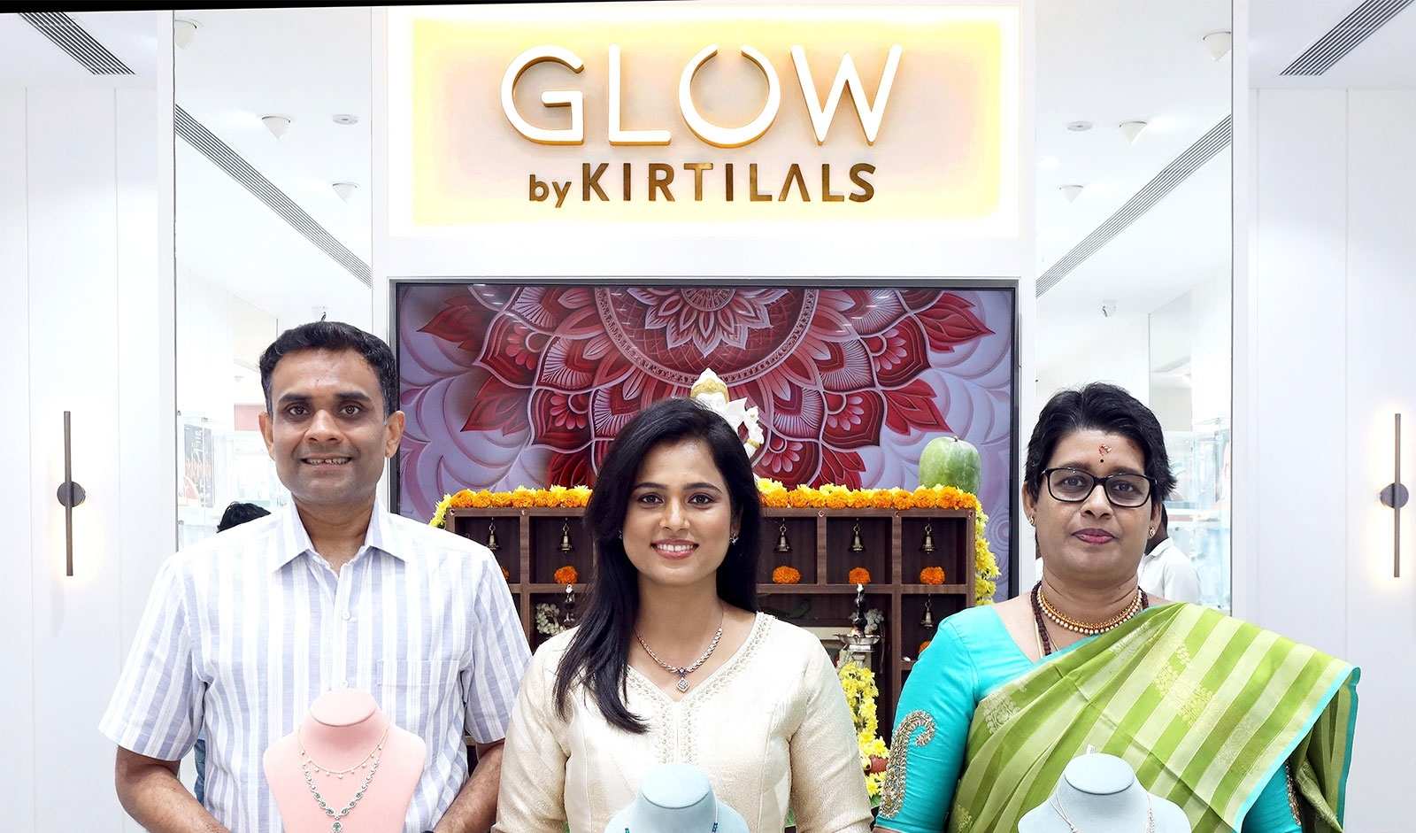 Kirtilals Expands Retail Footprint with New Glow Store in Adyar