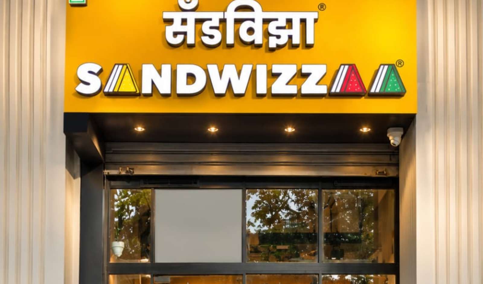 Sandwizzaaa Marks 40 Years with Two New Outlets in MMR