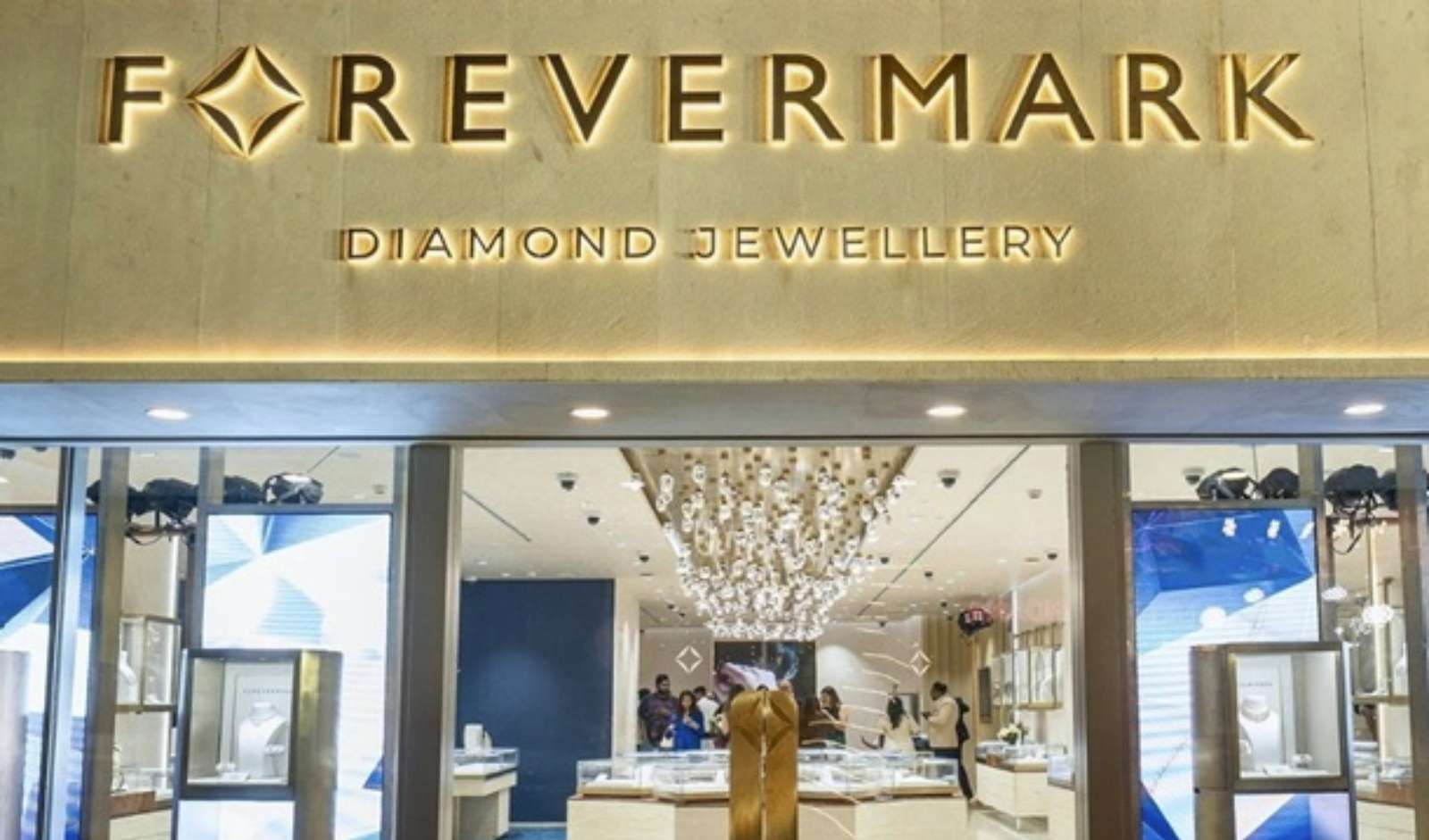 Forevermark Opens 10th India Store at South City Mall Kolkata