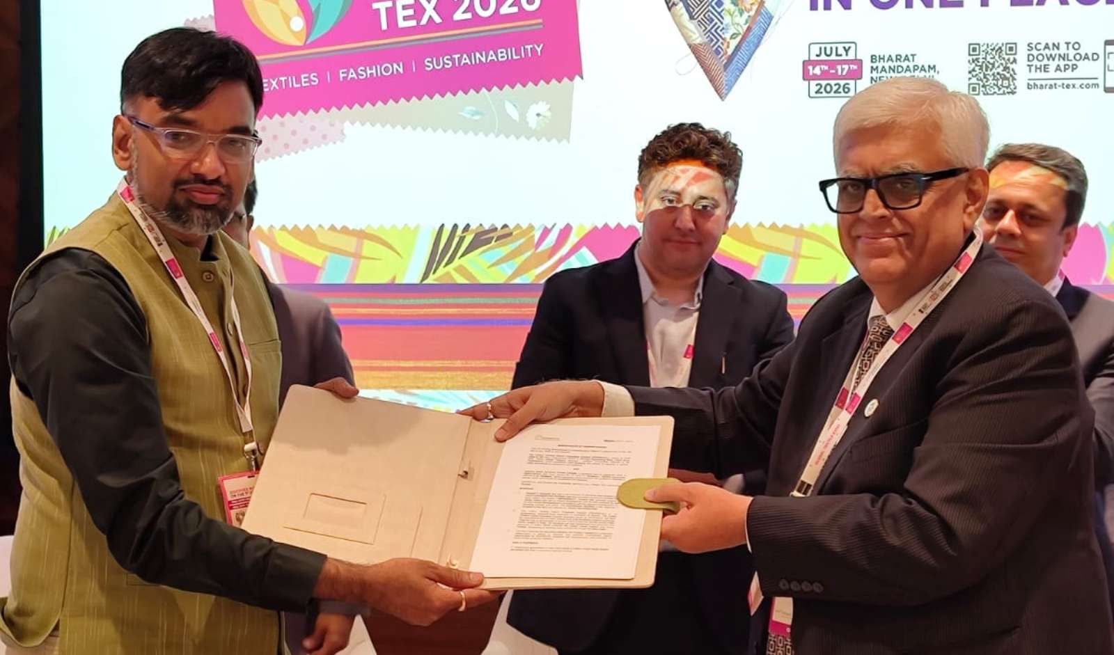 Amazon India Partners with TEXPROCIL to Boost Cotton Textile Exports