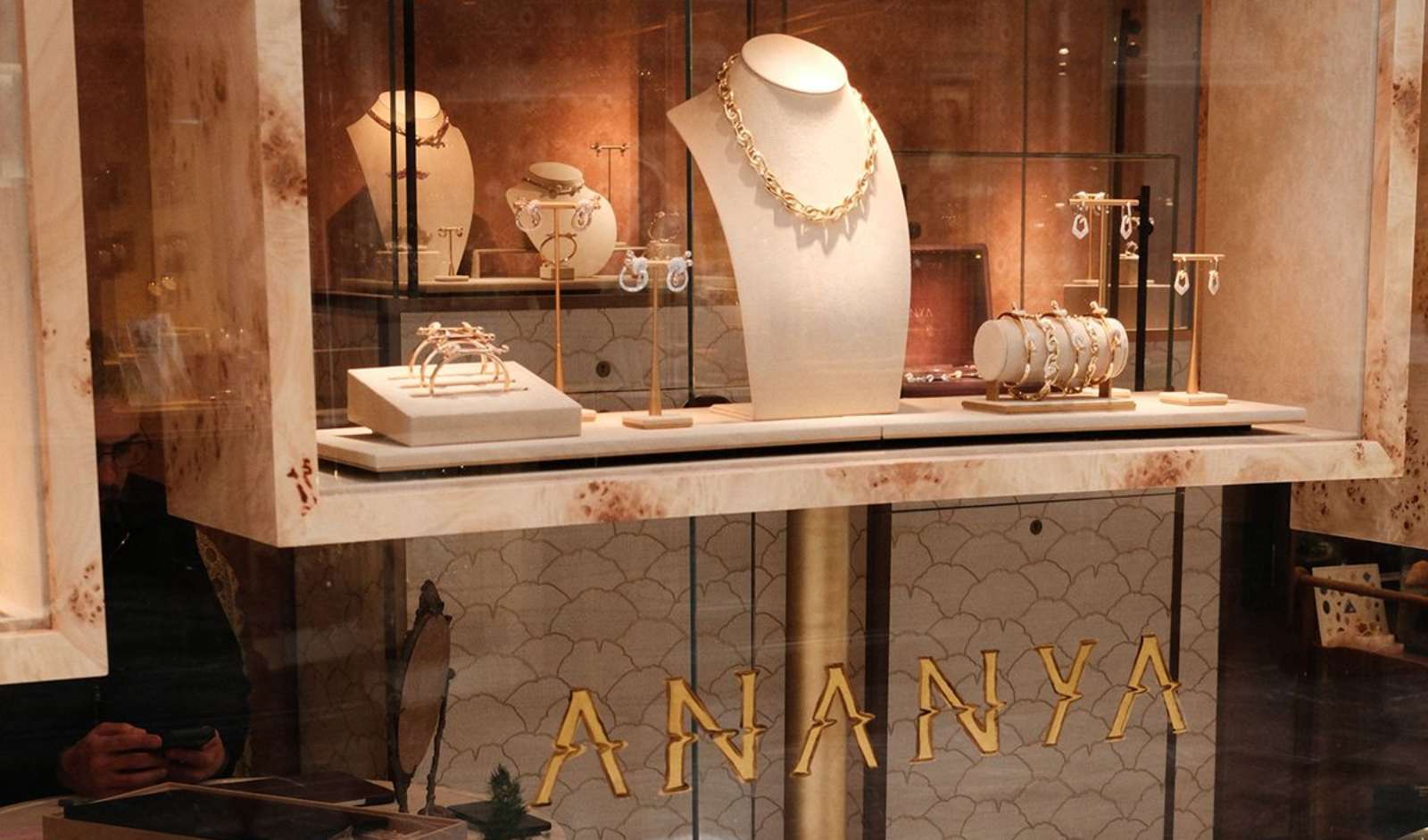 Retail India News: Ananya Jewels Opens First Hyderabad Boutique