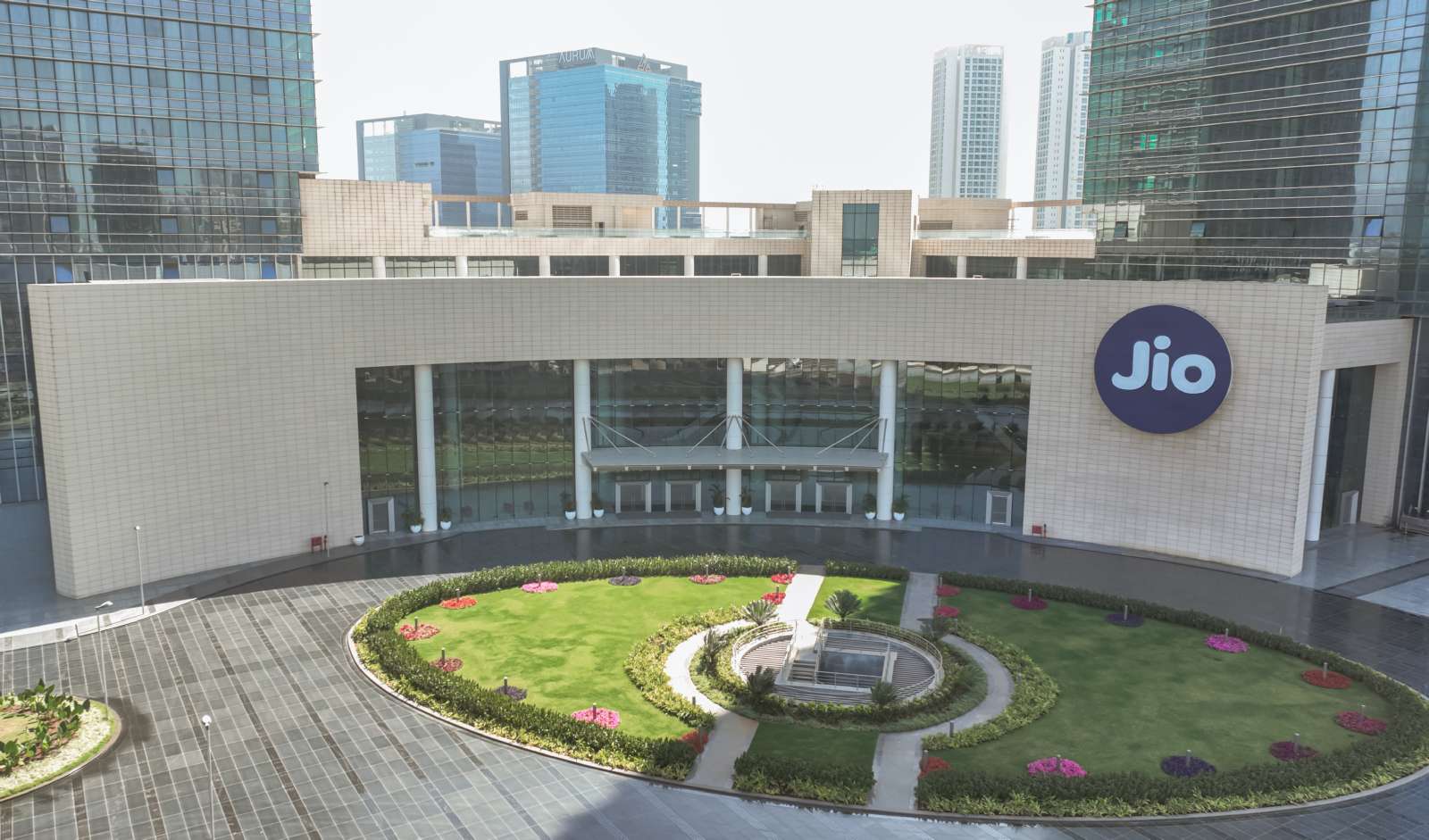 Reliance X Meta Developing AI-Enabled Data Centre
