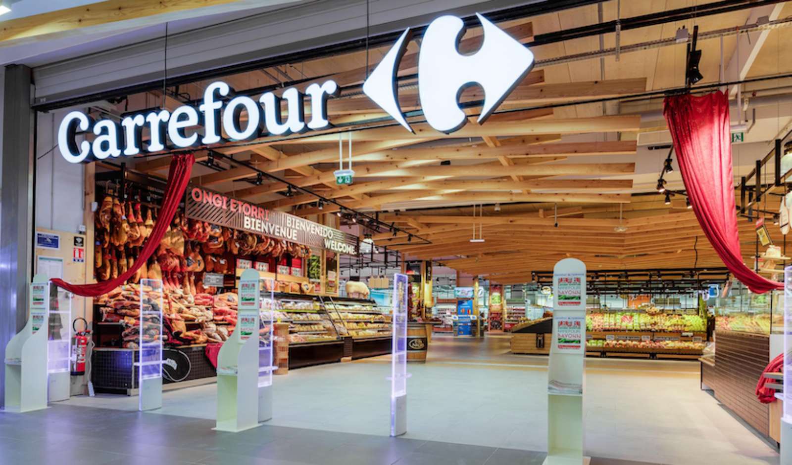 Retail India News: Carrefour Enters India with Greater Noida Flagship