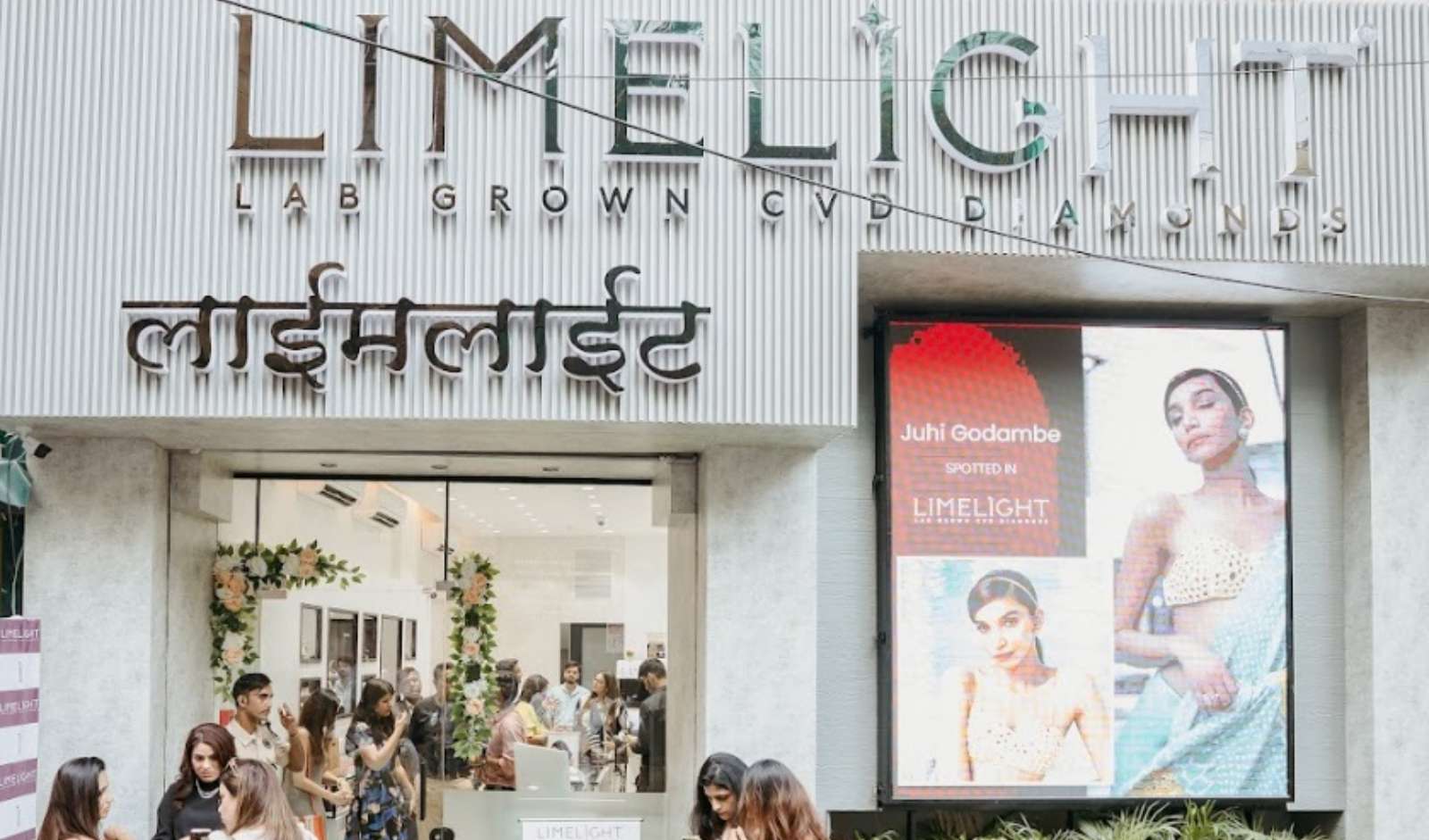 Limelight Diamonds Crosses 100 Stores Across 45 Indian Cities