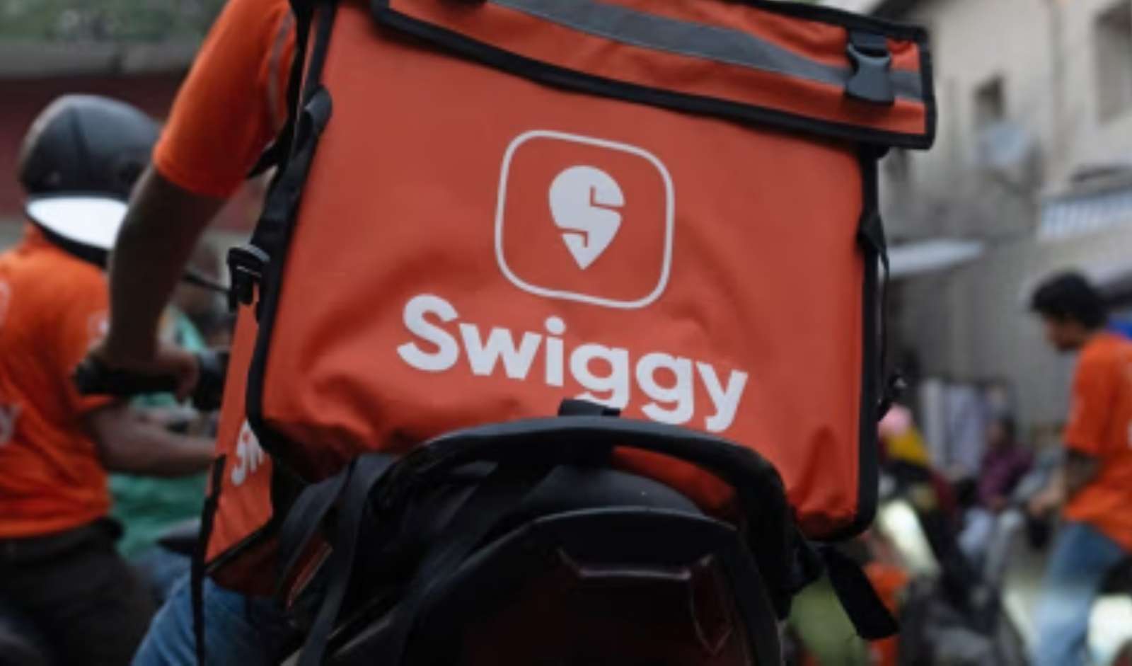 Swiggy Q2 Loss Reaches Rs 922 Cr as Instamart Eyes Margin Gains