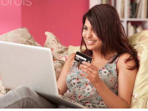 Sample File Online shoppers to spend more in 2015: study