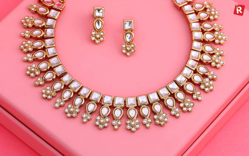 Top Affordable Christmas Gift Ideas From Popular Indian Brands