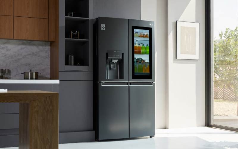 LG: The Tech-Savvy Innovator