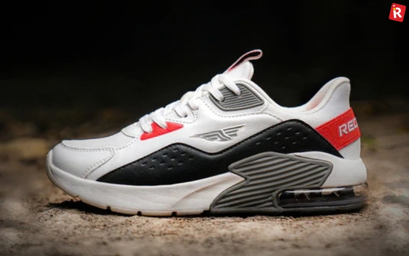 Red Tape Sports Shoes