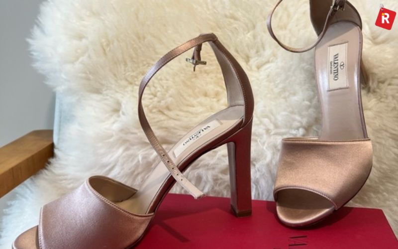 Valentino Garavani: Rockstud Royalty