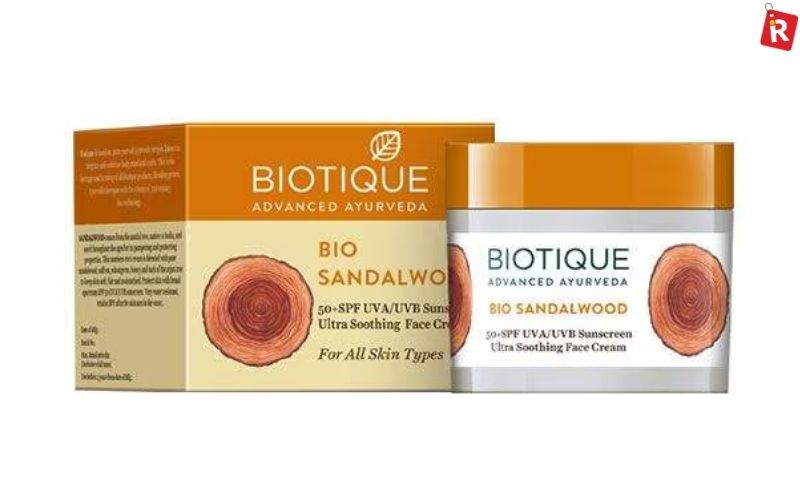 Biotique Bio Sandalwood Sunscreen